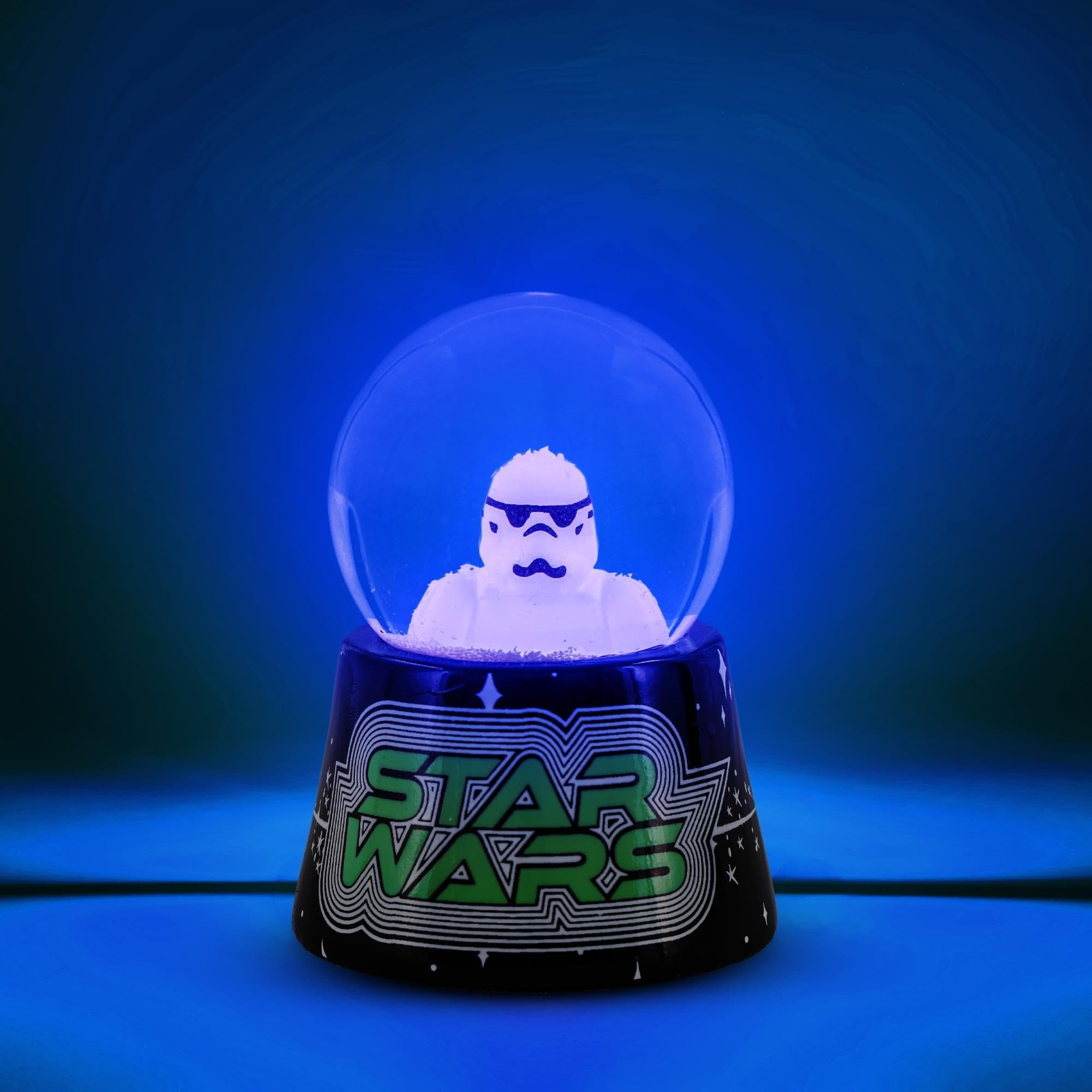 Amazon.com: Silver Buffalo Star Wars Mini Light Up Snow Globe